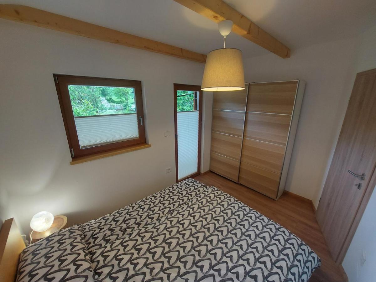 Apartma Mataj - Housity