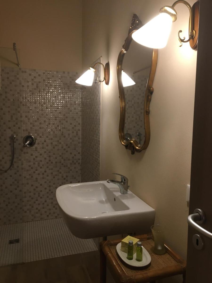 Corte San Giuliano - Housity