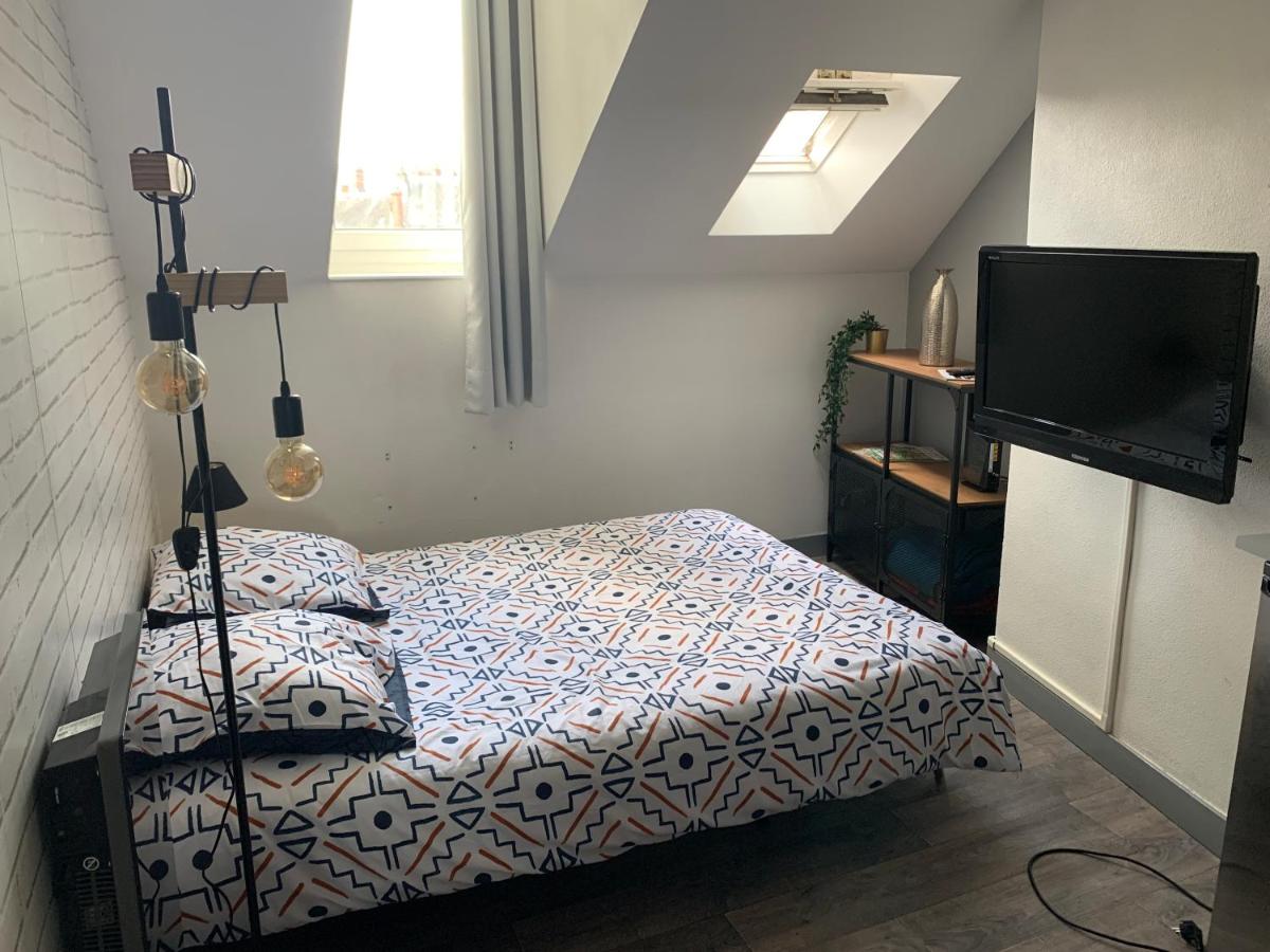 Charmant studio centre ville proche gare au calme coté cour - Housity