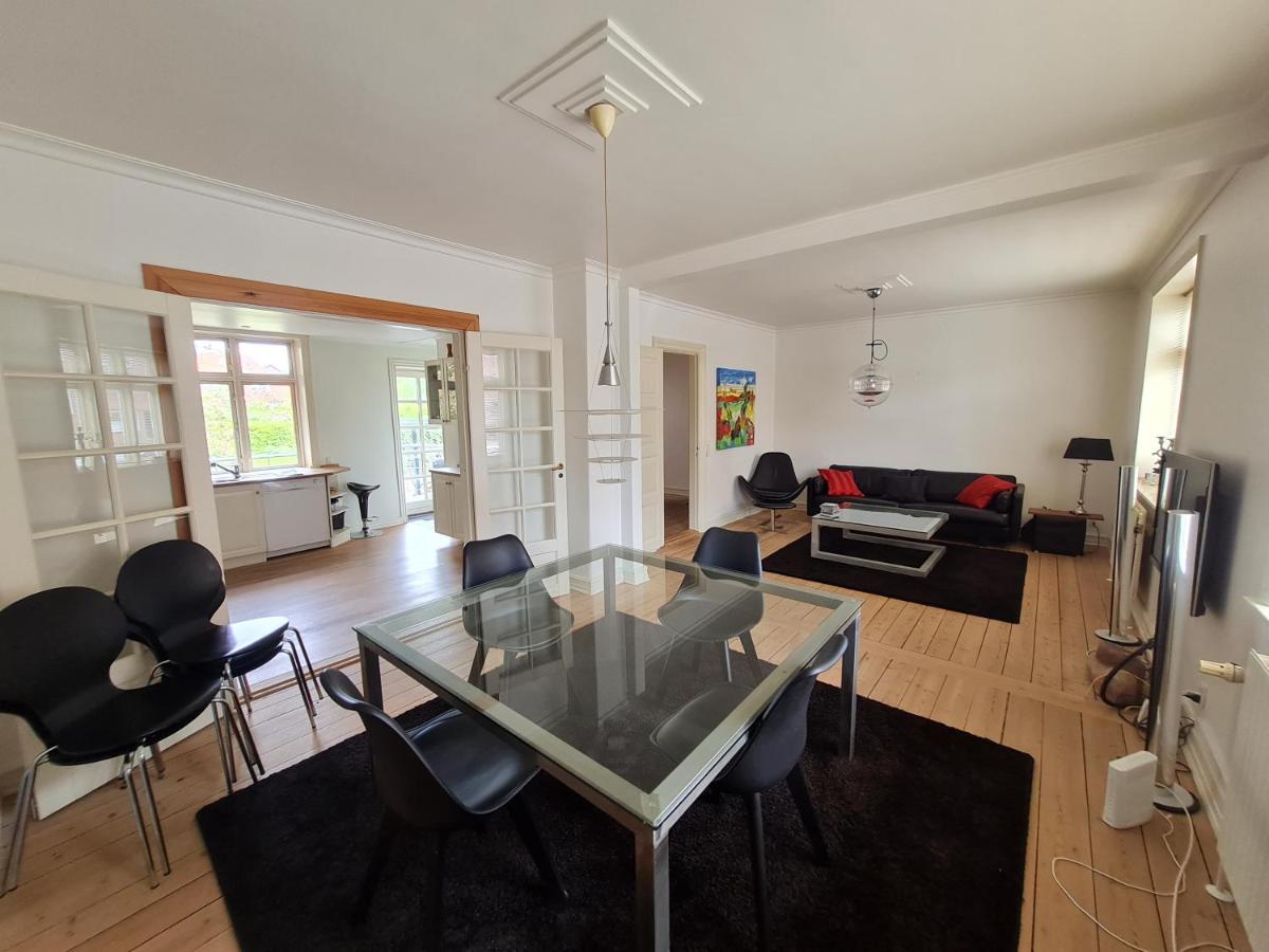 (014) Frodesgade 129 - Housity