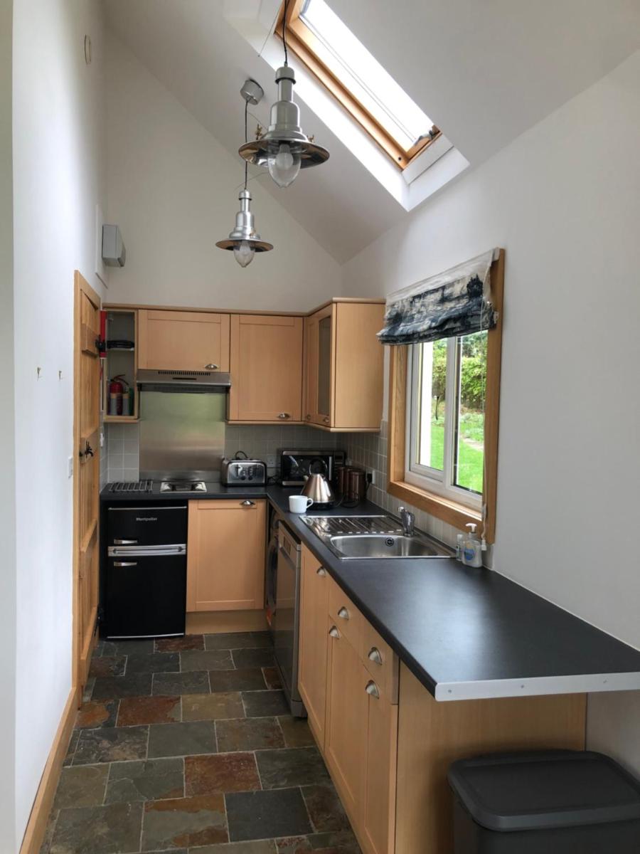 The Cottage, near Glasgow Milngavie - Housity