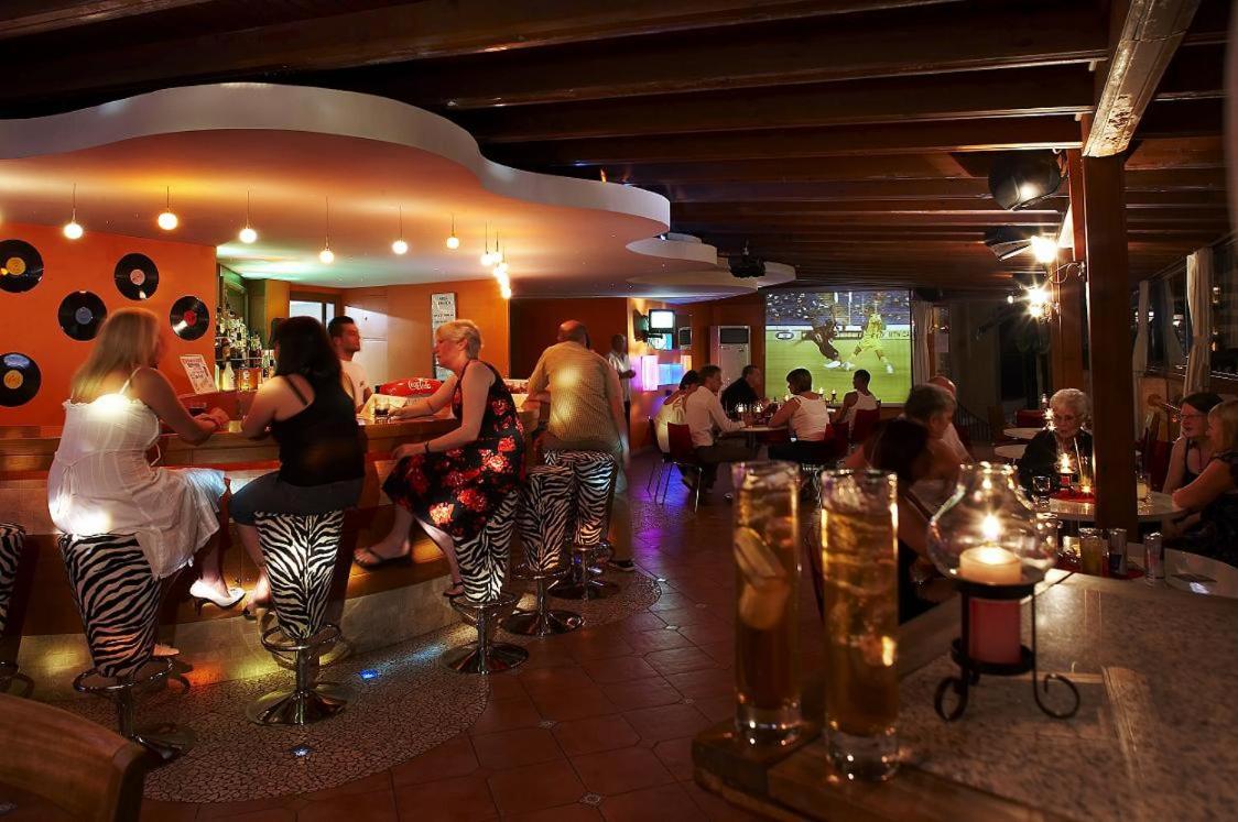 Club Anastasia - Family Hotel - Housity