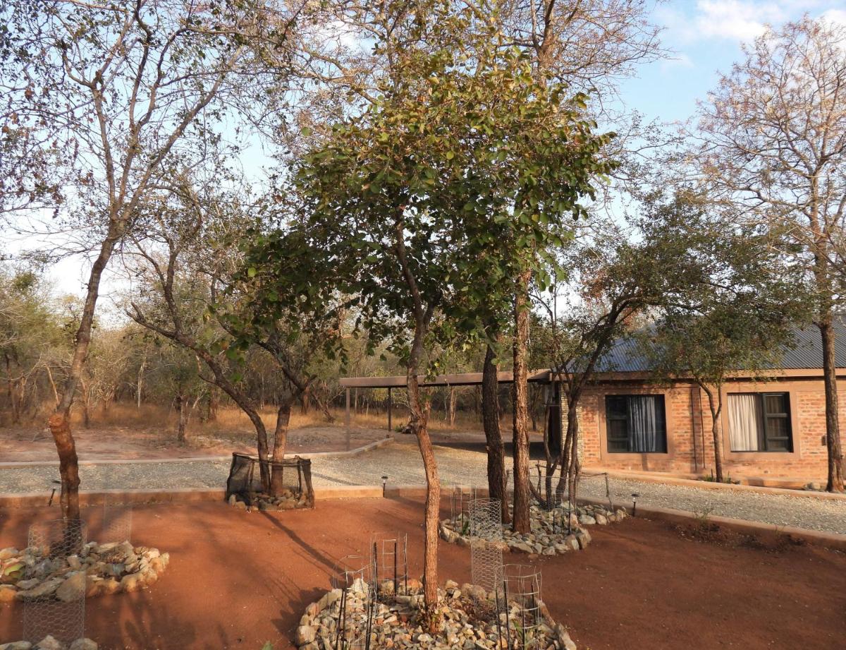 Immaculate 2-Bed Cottage in Marloth Park - Housity