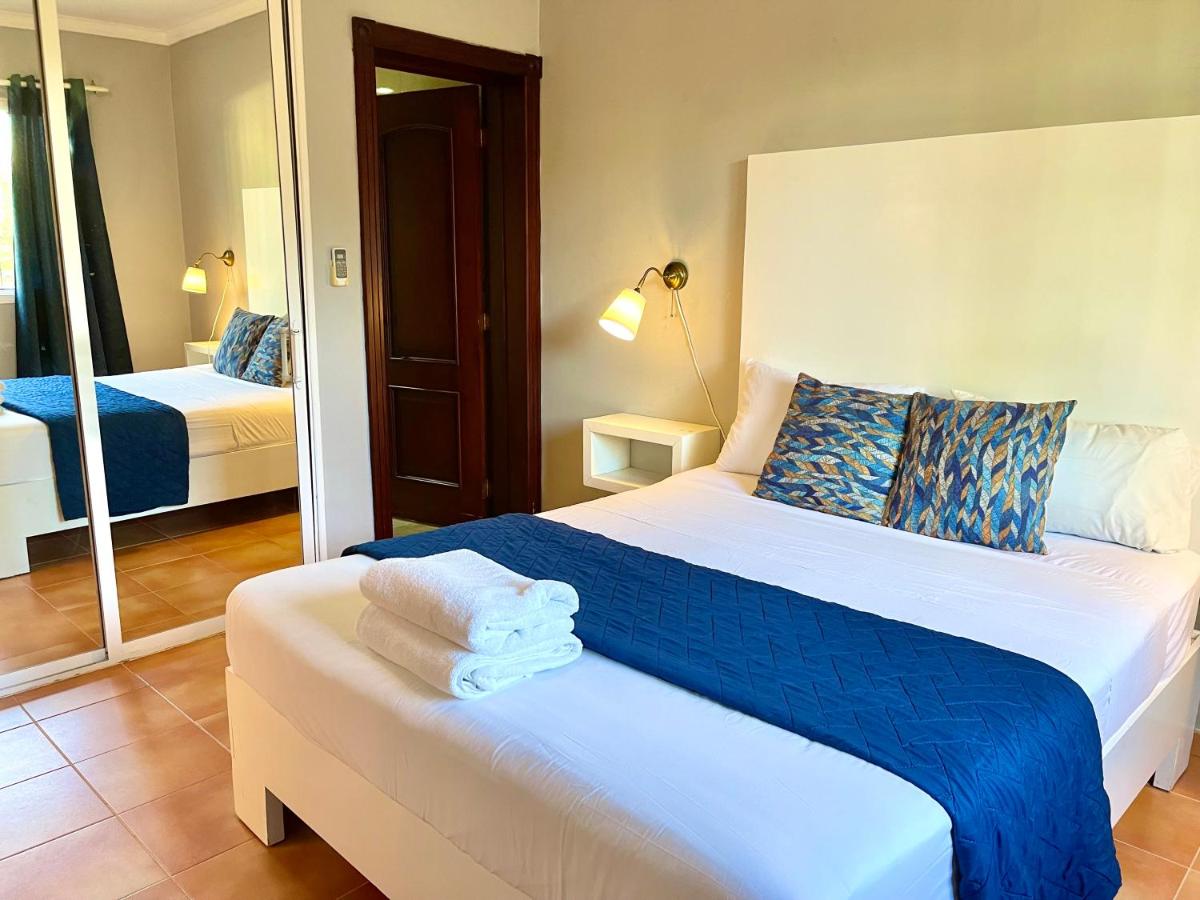 Punta Cana Seven Beaches - Housity