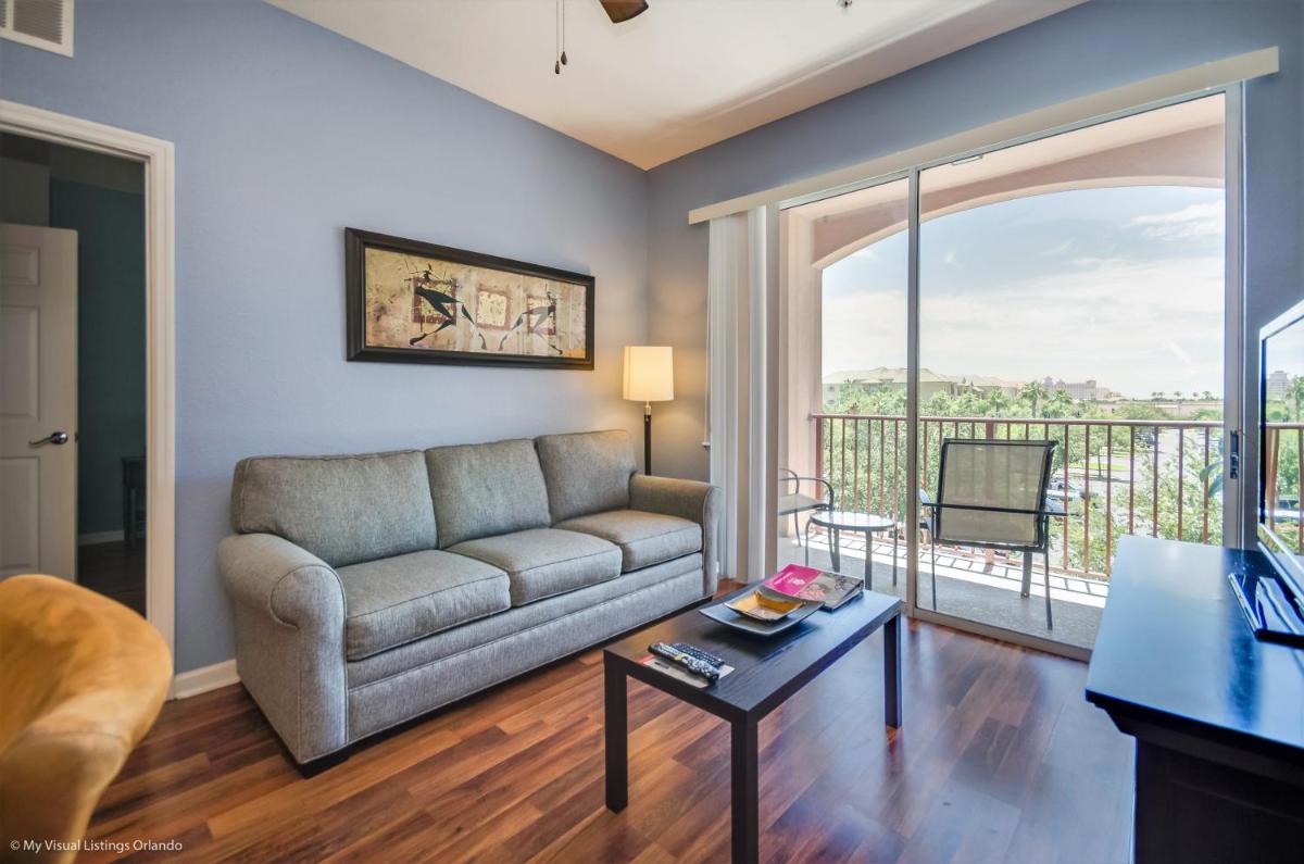 Beautiful PET FRIENDLY Condo Near Pool - Housity