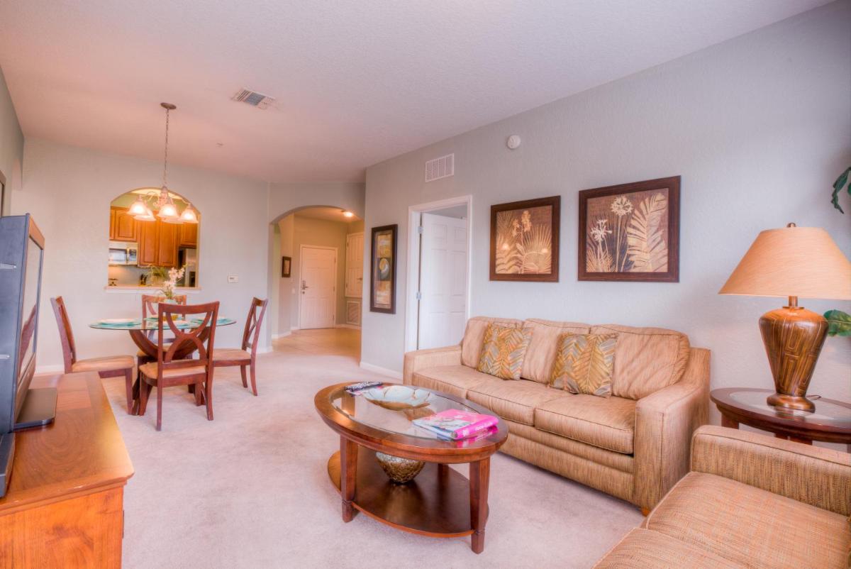 Suitetrails - Vista Cay Condo w FREE Resort Access, near Disney