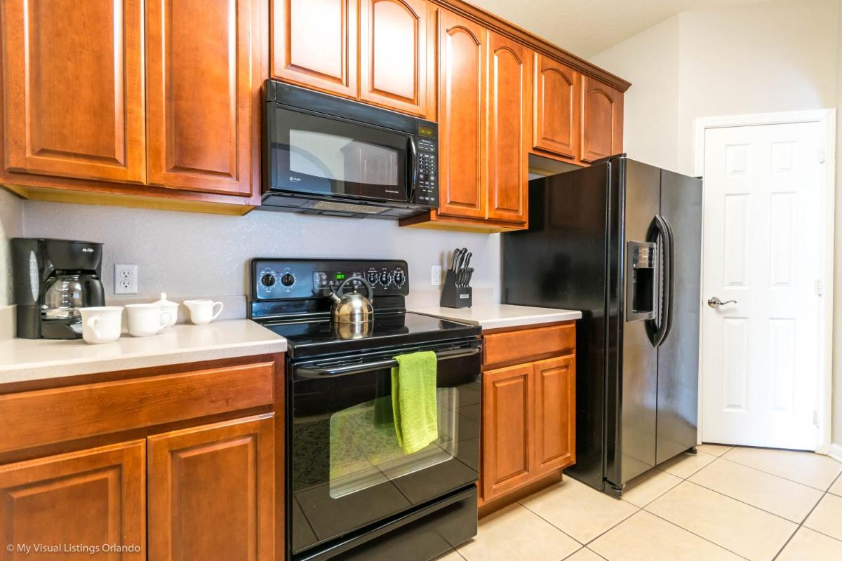 Suitetrails - Spacious Condo Near Convention Ctr & I-Drive, Pool