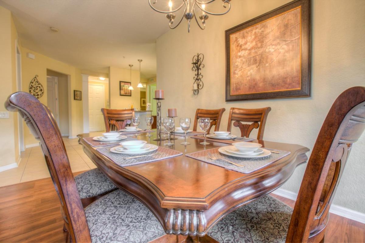 Stylish Condo at Vista Cay Resort Minutes to WDW - Housity