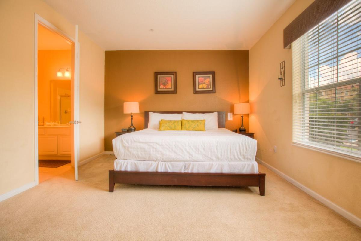 Stylish Condo at Vista Cay Resort Minutes to WDW - Housity