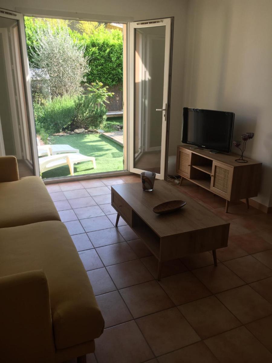 Aquamarine, un lieu zen au coeur de Vaison la Romaine - Housity