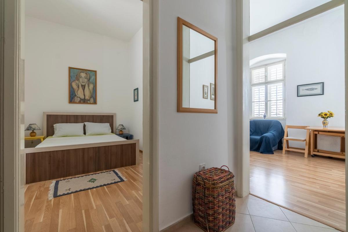 Suitetrails - CENTRAL CATHEDRAL APARTMENT