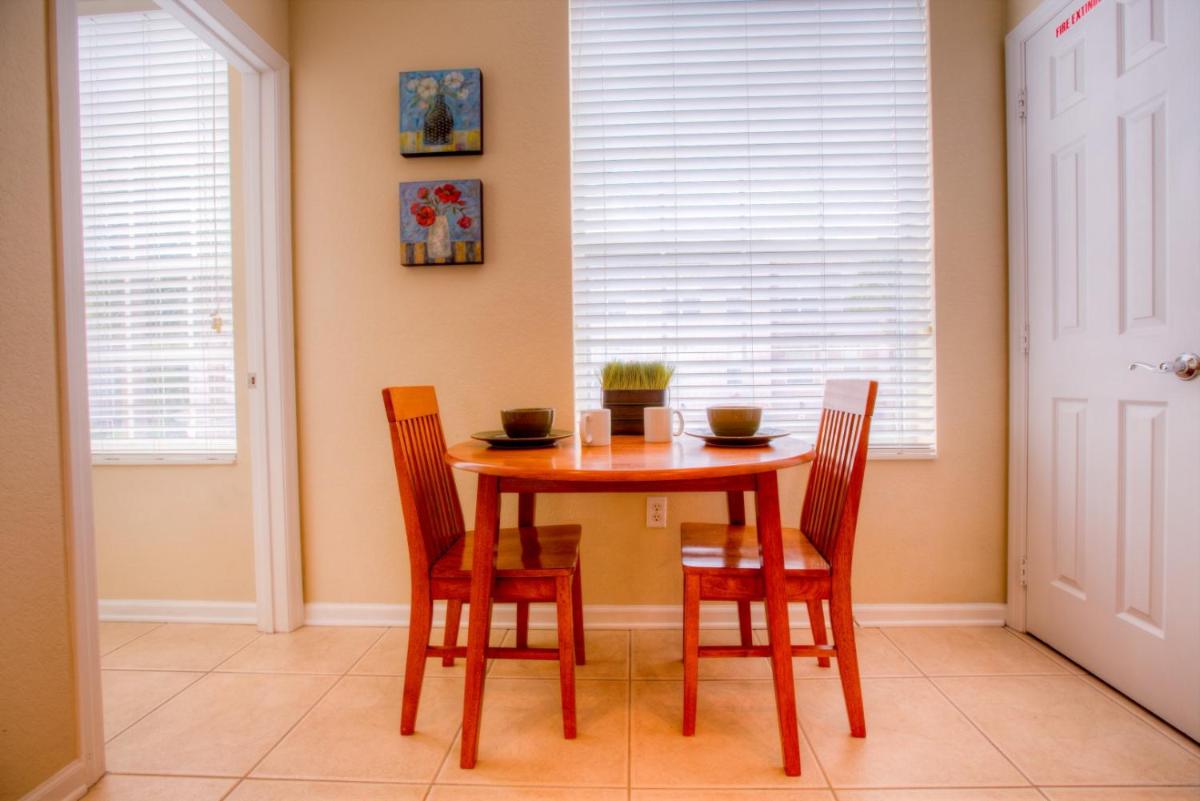 Gorgeous Townhome w FREE Resort Access - Housity