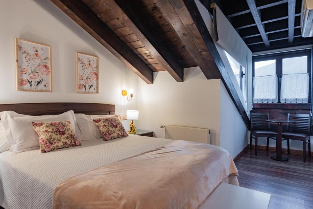 Cama o camas de una habitación en Hotel & Spa María Manuela