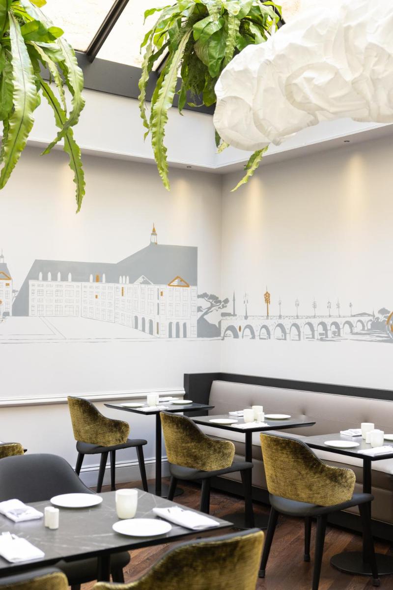 Restaurant ou autre lieu de restauration dans l'établissement Villas Foch Boutique Hotel & Spa Bordeaux
