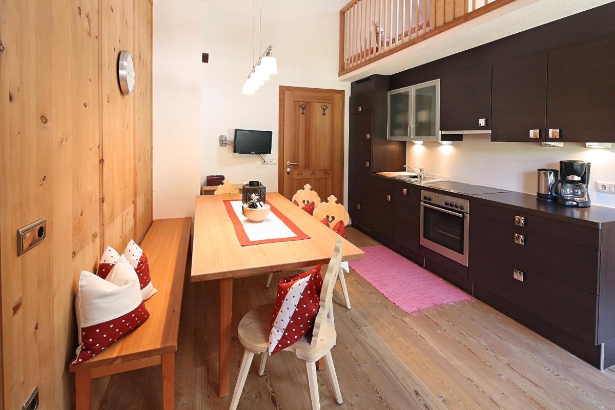 Aussermahrhof Dolomit - Housity