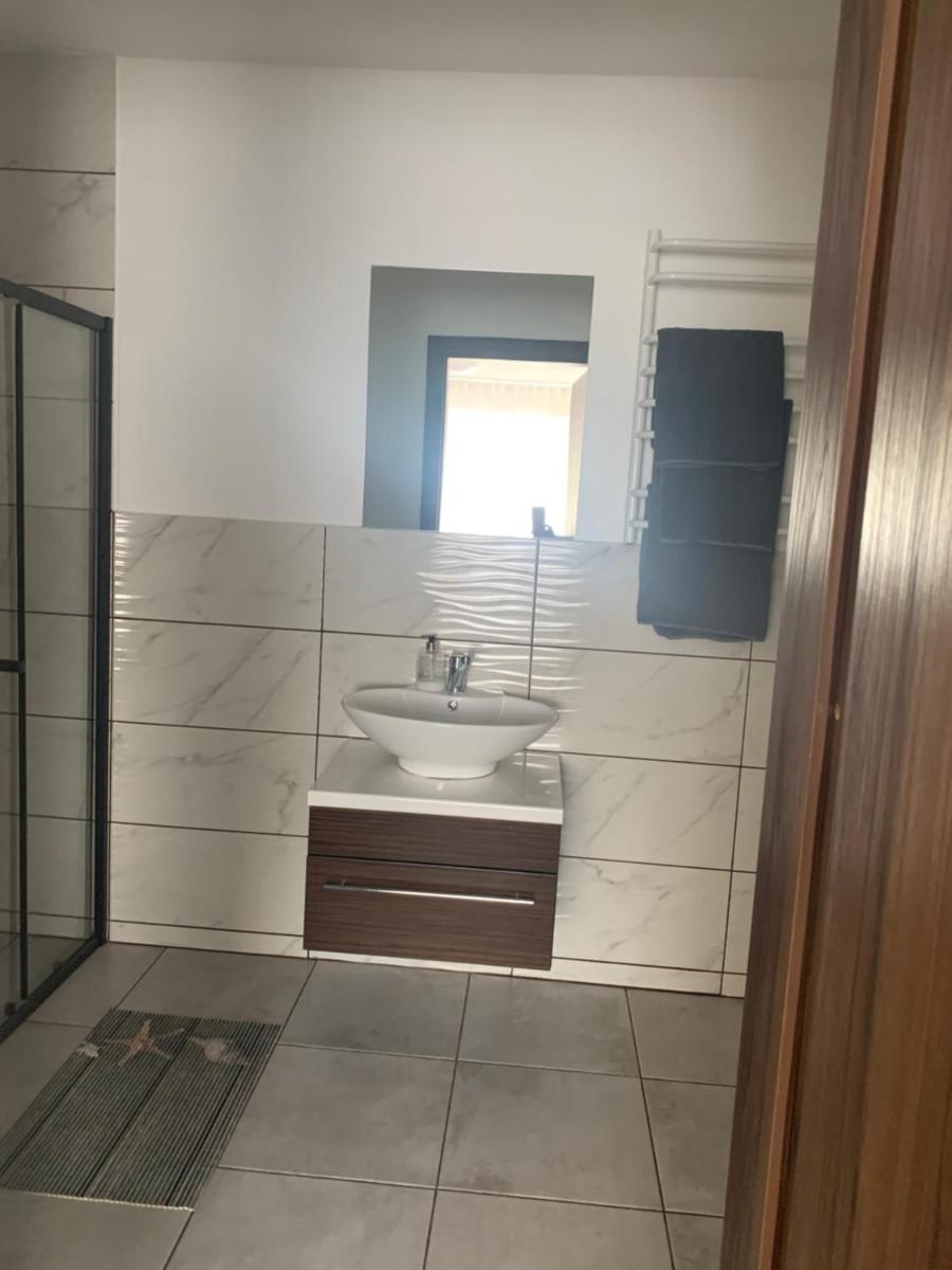 Hotel Marijampole - Housity