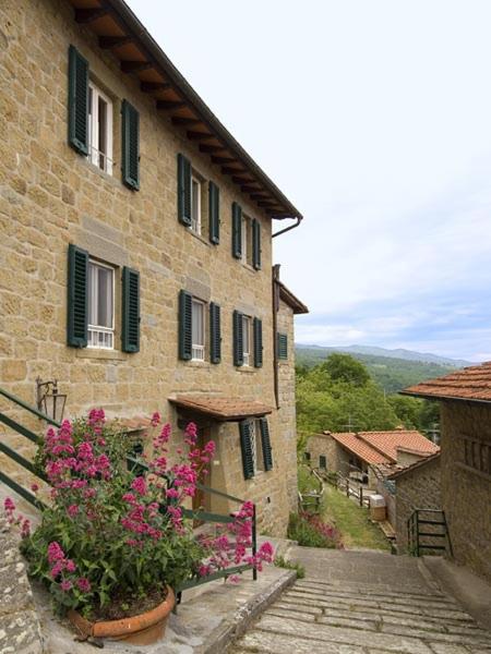Castello e Borgo di Porciano - Housity