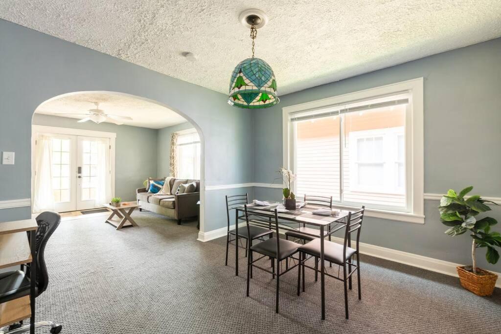 Quiet 1 Bd -10 Min to Downtown Indy & IU Methodist - Housity