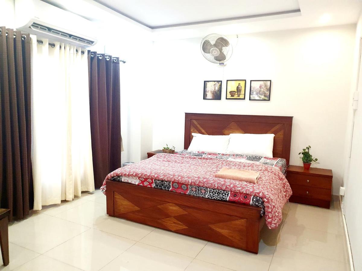 ECO FRIENDLY 1,2 Bed Apt in Civic Centre, Bahria Town - Housity
