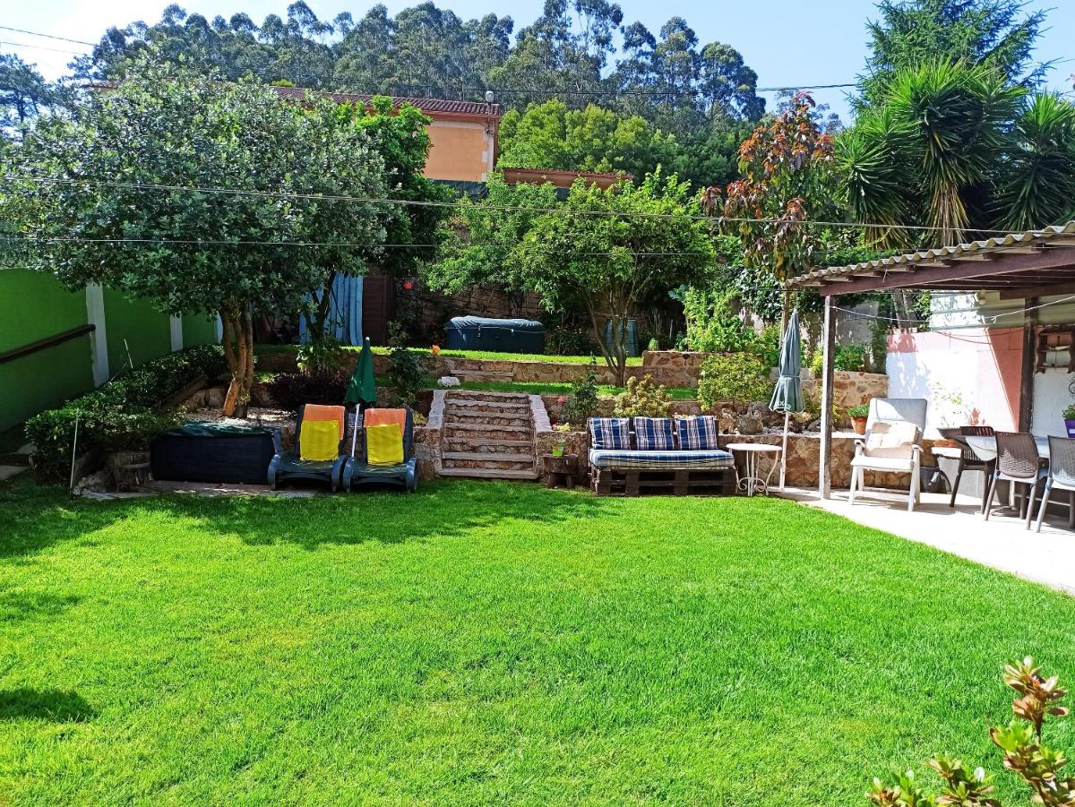 Charming house in O Rosal with garden and spa - Housity