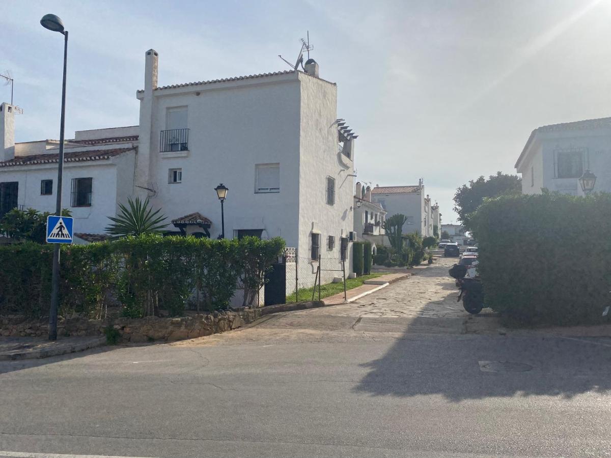 Apartamento bien situado en Marbella - Housity