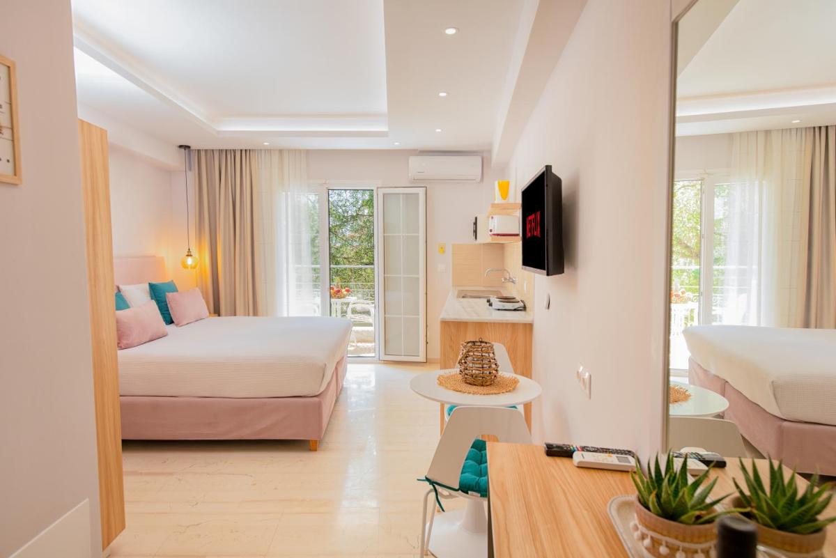 KORINA APART HOTEL KAVOS - Housity