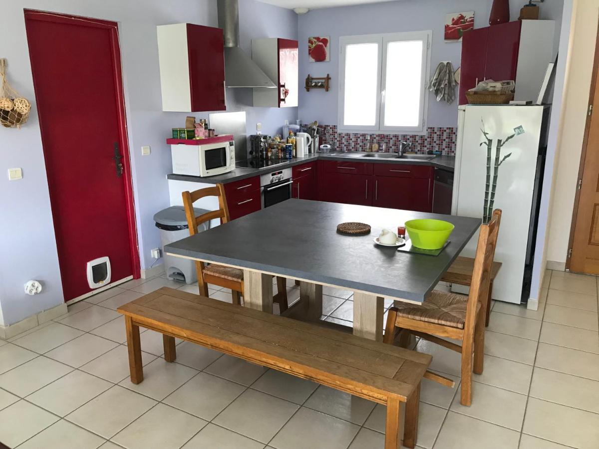 Belle Maison au calme 4 à 6 pers. 25mn Futuroscope - Housity