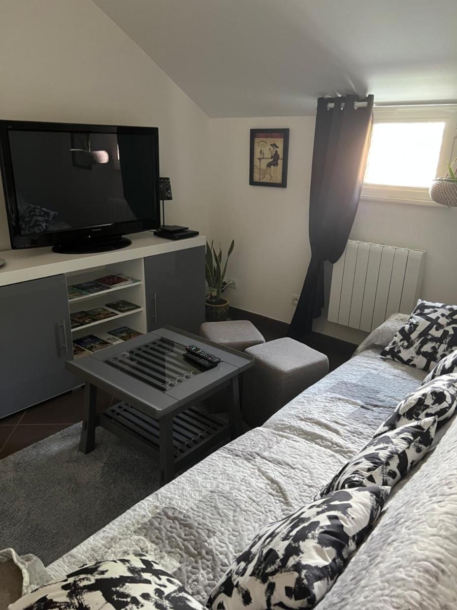 La MARINA - Housity