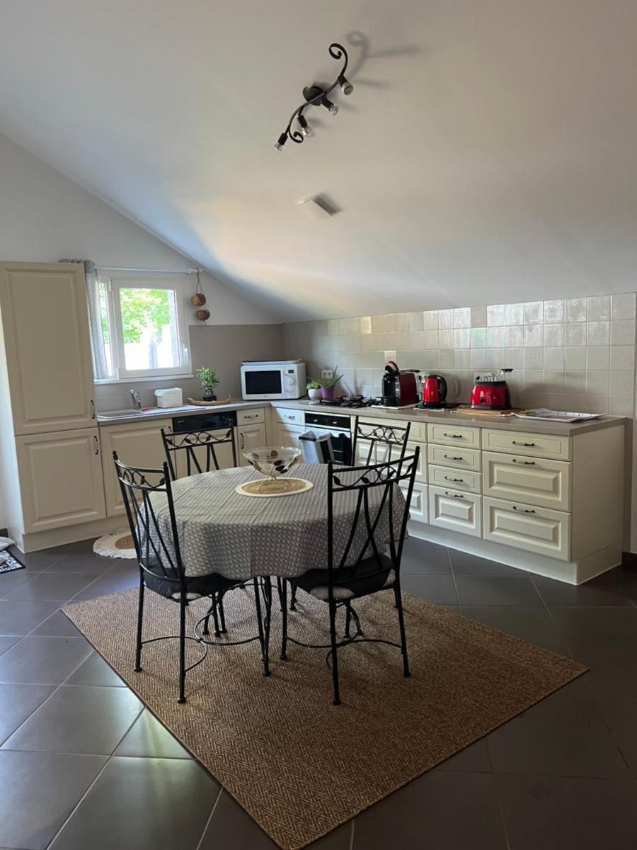 La MARINA - Housity