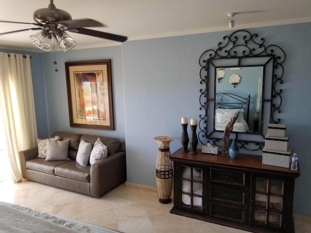 Beachfront! Gorgeous 3 Bedrooms Unit At Las Mananitas! - Housity
