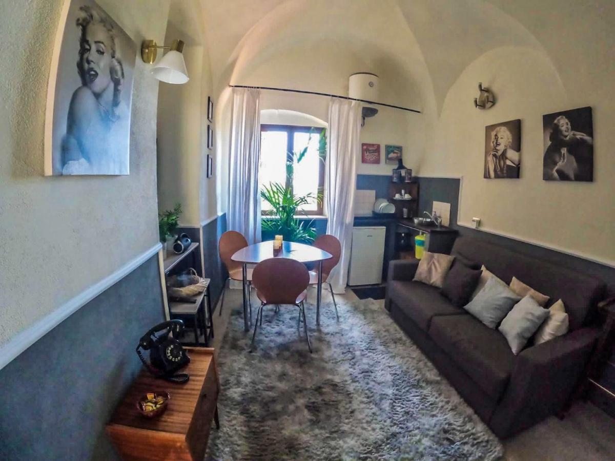 Piazzetta Little Suite - Housity
