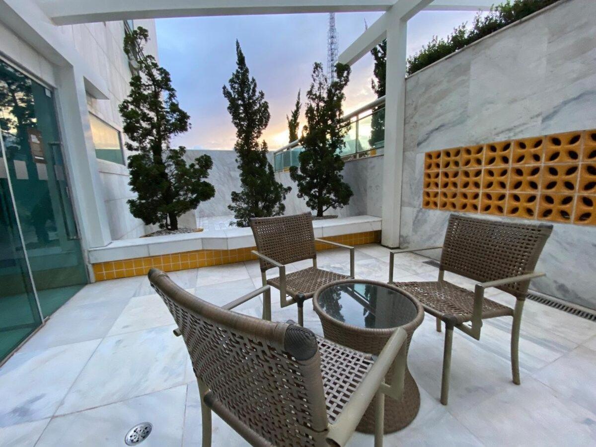 Flat encantador no 11º com vista pra torre de TV - Housity