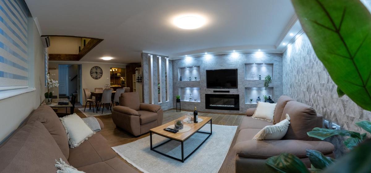 Museum Apartment - Hizvo