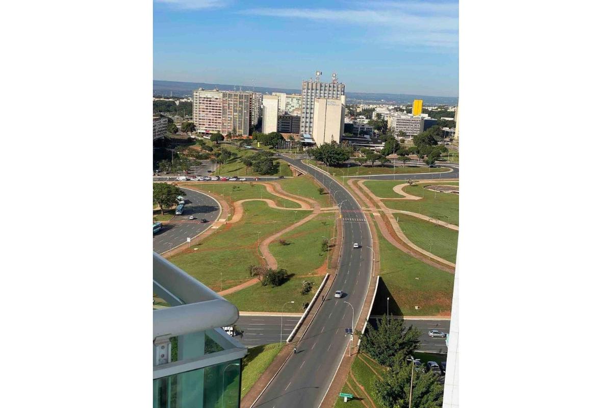 Flat encantador 18º, hotel piscina e vista top - Housity