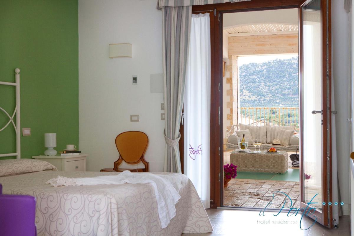 Hotel Residence Il Porto - Hizvo