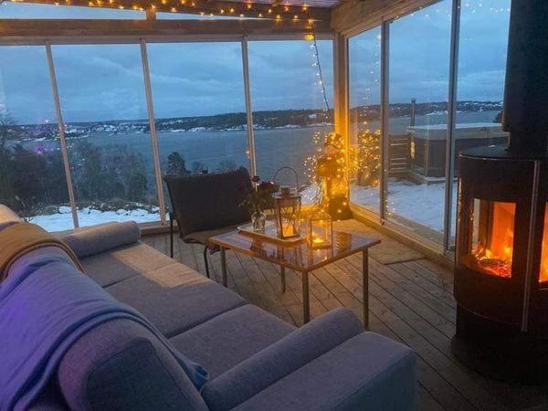 Archipelago villa, cabin & sauna jacuzzi with sea view, 30 minutes from Stockholm - Housity