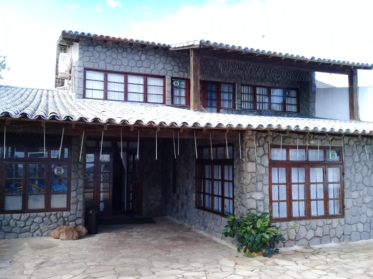 Pousada Canto da Praia - Housity