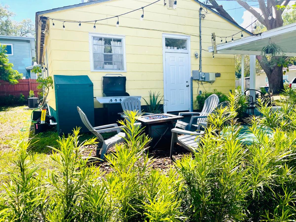 Entire house central located - Housity