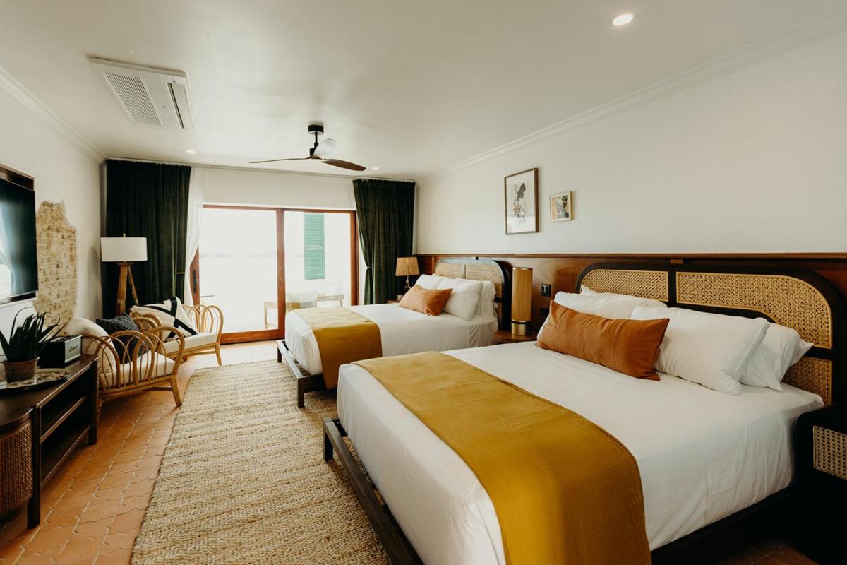 King Christian Hotel - Housity