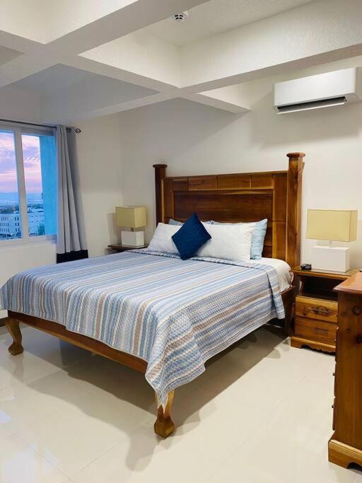 Suitetrails - Luxurious & modern in the heart of New Kingston