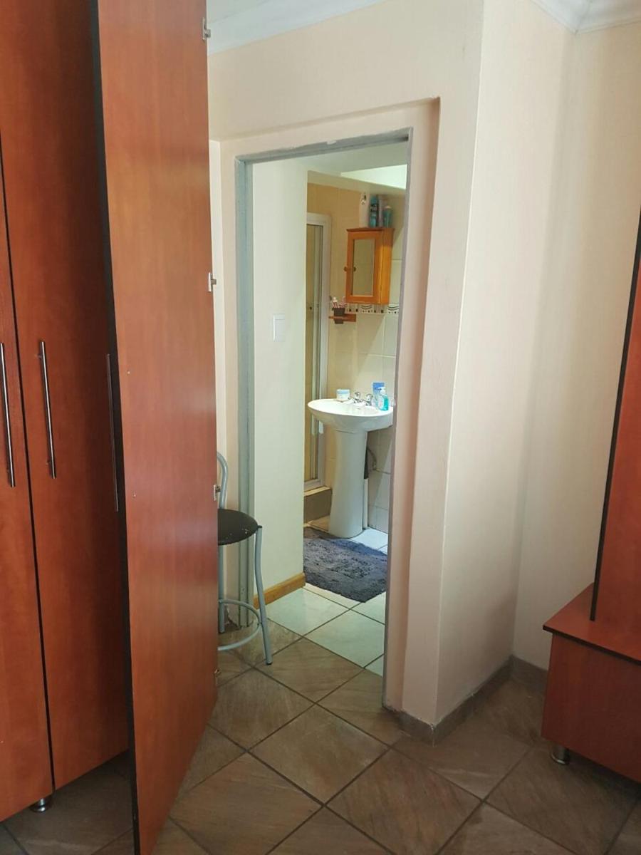 Genie's Nest 2 - Housity