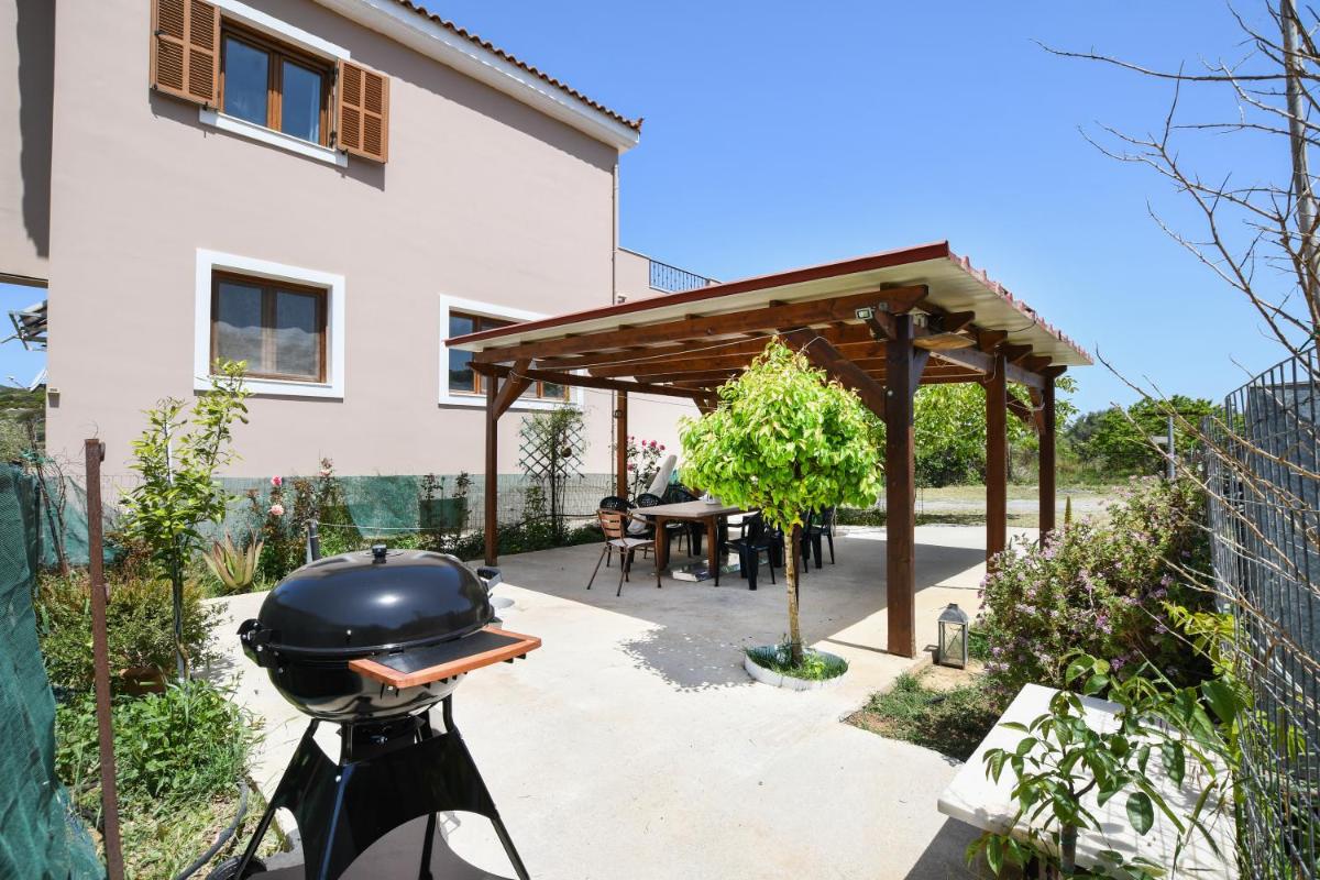 Archanes Nature Retreat Residence - Housity