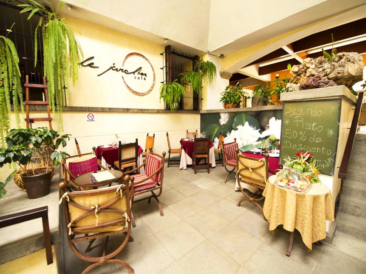 Hotel Soleil La Antigua - Housity