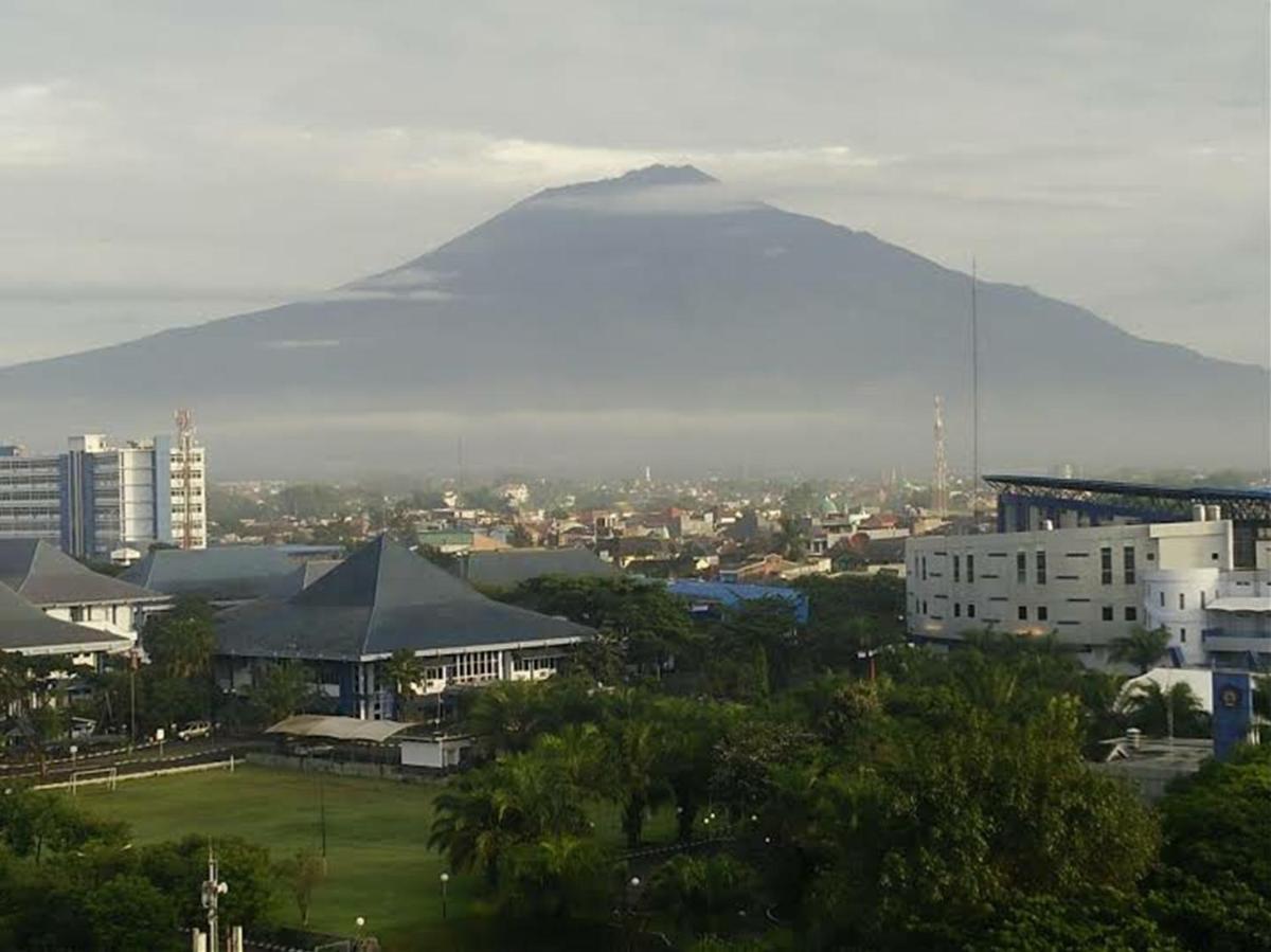 Indah Apartment Suhat - Housity