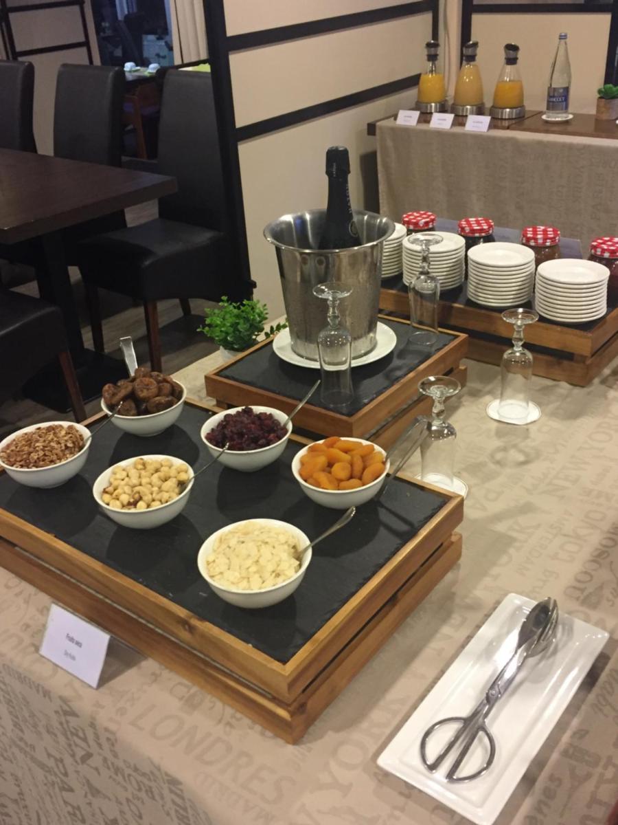 Nourriture dans l'hôtel ou à proximité