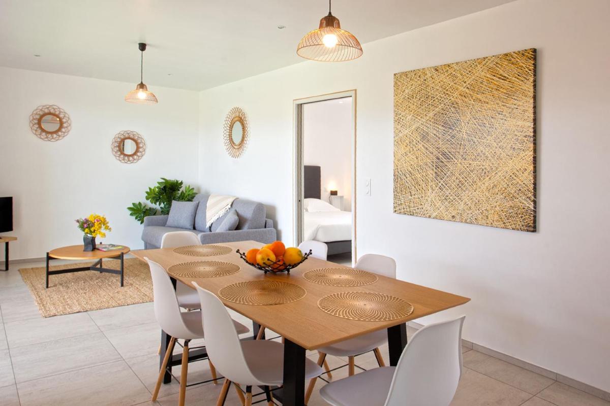Tramontana quiet place 7 min from beach swimming pool bbq - Housity