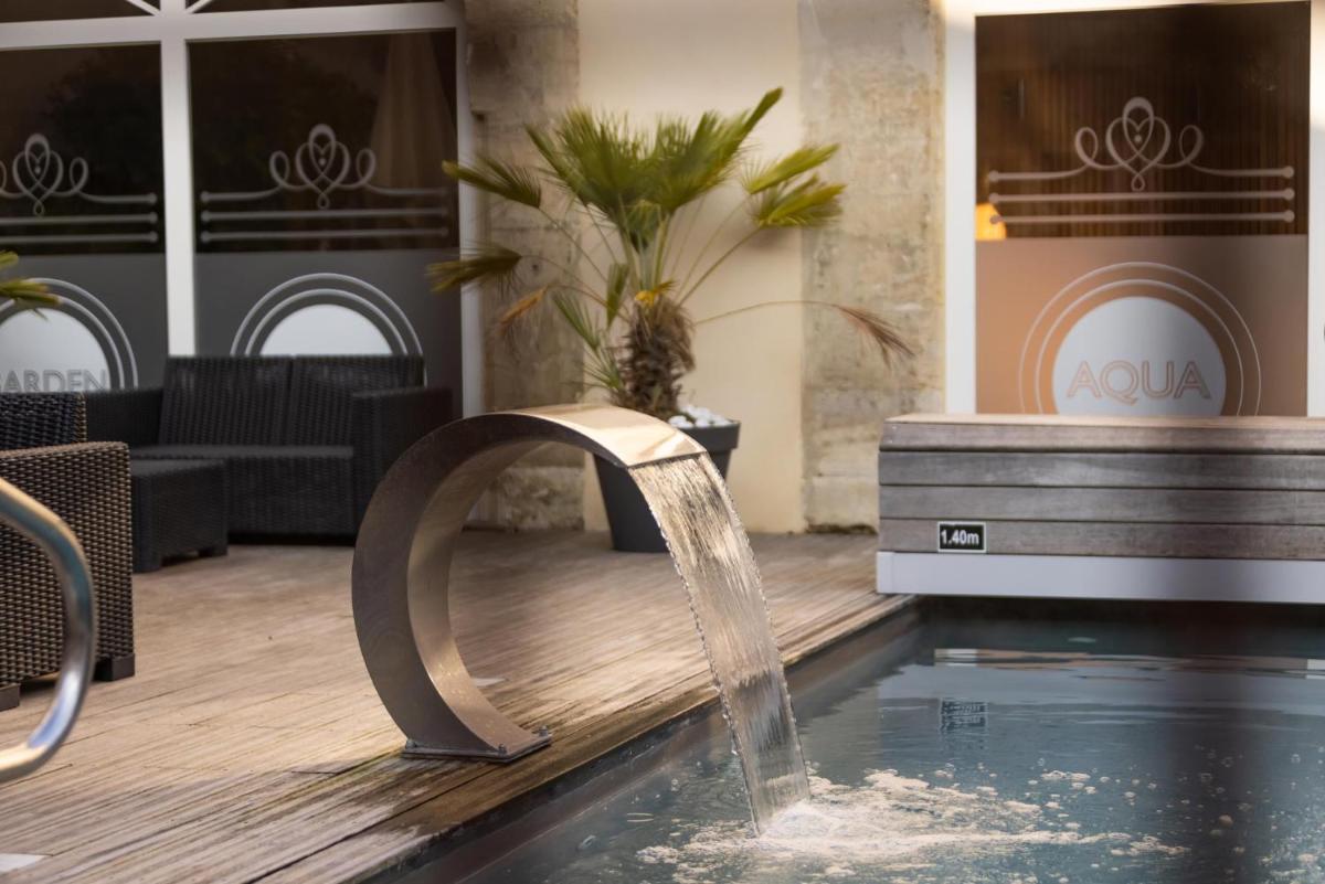 Photo de la galerie de l'établissement Grand Hôtel du Luxembourg & Spa, à Bayeux