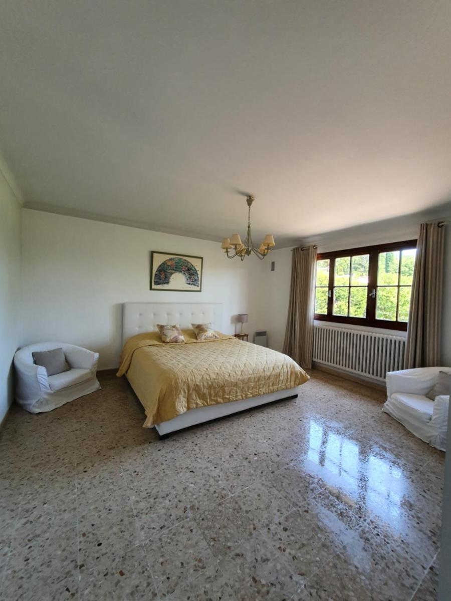 Jolie maison provençale au calme - Housity