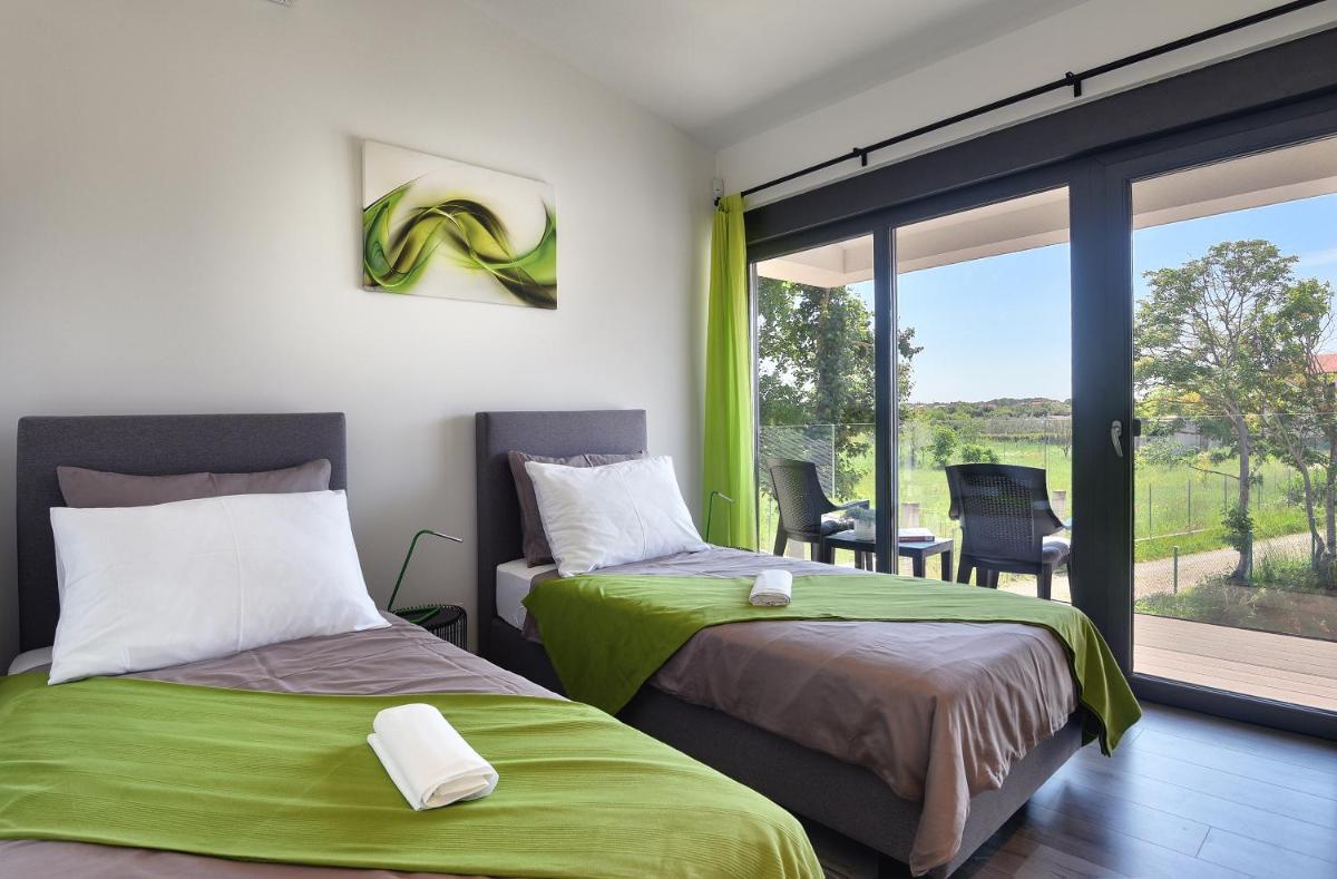 Villa Linea - Housity