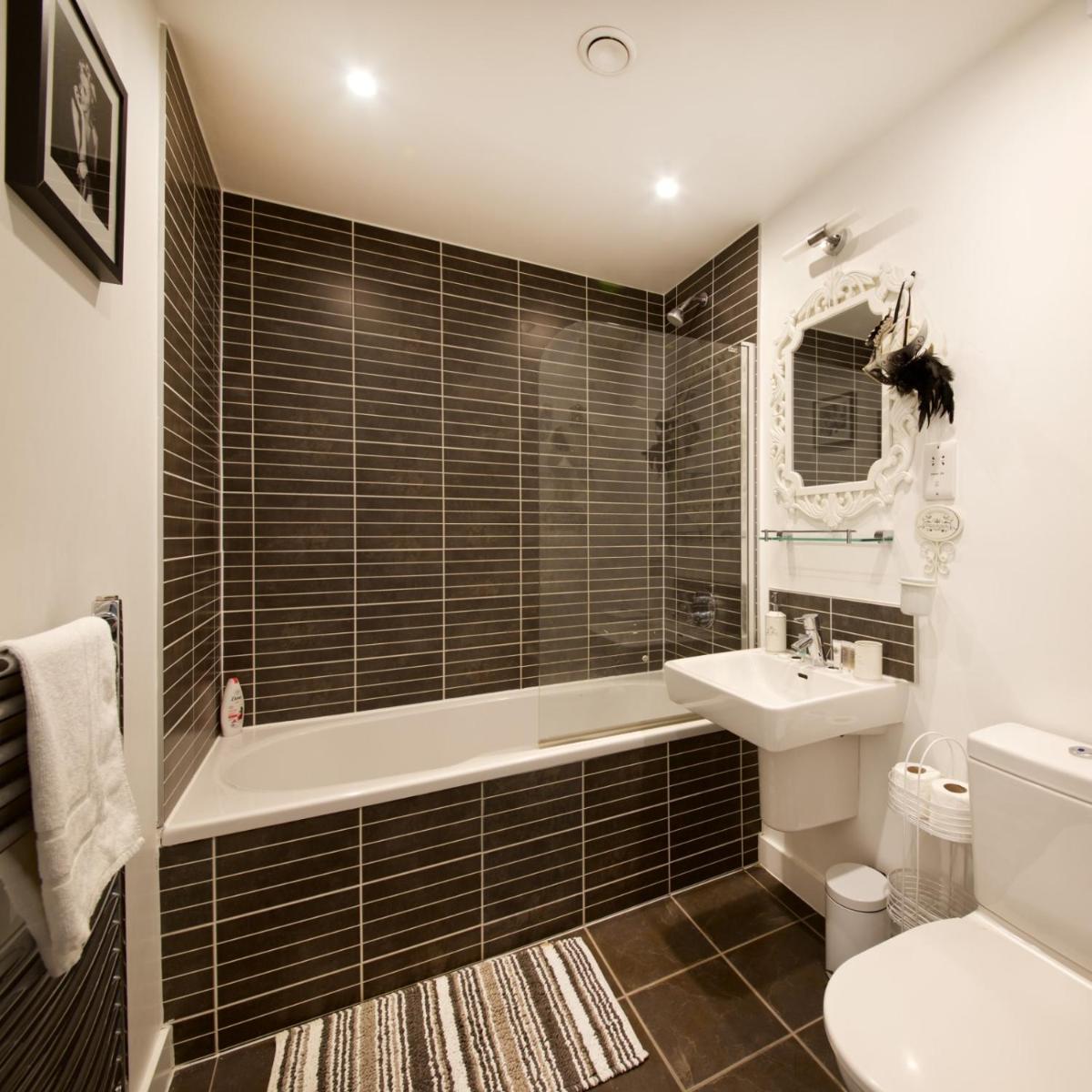 GuestReady - Cosy Flat in the Heart of Liverpool - Housity